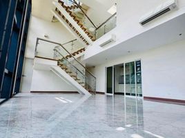 4 Bedroom Condo for sale at The Albany, Taguig City