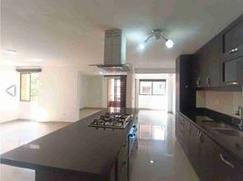 3 Habitación Apartamento en venta en Parque de los Pies Descalzos, Medellín, Medellín