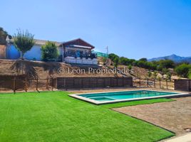 4 Bedroom House for sale in Melipilla, Santiago, Curacavi, Melipilla
