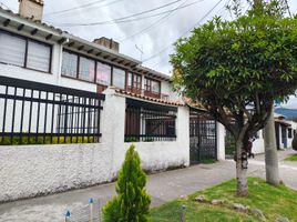 4 Bedroom House for sale in Bogota, Cundinamarca, Bogota