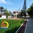 7 Bedroom House for sale in Mixed Fiscal School Dr. Rashid Torbay, General Villamil Playas, General Villamil Playas