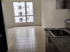 Studio Condo for rent at Pioneer Woodlands, Mandaluyong City