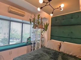 Studio Condo for sale at One Rockwell, Makati City, Southern District