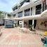 5 Bedroom Villa for sale in Machala, El Oro, Machala, Machala