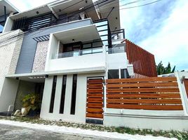 5 Bedroom Villa for sale in Cebu, Central Visayas, Lapu-Lapu City, Cebu