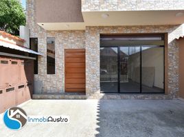 4 chambre Maison for sale in Hospital Vicente Corral Moscoso, Cuenca, Cuenca, Cuenca