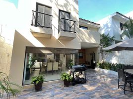 3 Bedroom Villa for sale in Huitzilac, Morelos, Huitzilac, Morelos