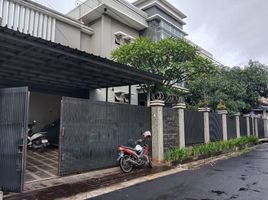 6 Bedroom House for sale in Batununggal, Bandung, Batununggal