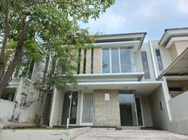 4 Bedroom Villa for sale in Lakarsantri, East Jawa, Lakarsantri, Surabaya, East Jawa, Indonesia