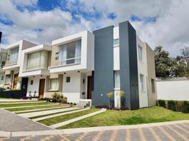 3 Habitación Casa en venta en Tumbaco, Pichincha, Tumbaco