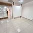 80 SqM Office for rent in Basilica of the National Vow, Quito, Quito, Quito