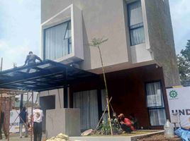 3 Kamar Vila for sale in Husein Sastranegara International Airport, Andir, Sukajadi