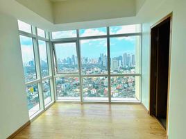 2 Bedroom Apartment for sale in Uptown Mall - Uptown Bonifacio, Makati City, Makati City