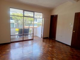 55 m² Office for rent in Ecuador, Ambato, Ambato, Tungurahua, Ecuador