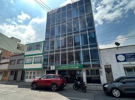 1,050 m² Office for rent in Cundinamarca, Bogotá, Cundinamarca