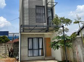 2 Kamar Rumah for sale in Sawangan, West Jawa, Sawangan
