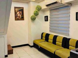 2 Bedroom Apartment for sale in Pedro Gil LRT-1, Ermita, Malate