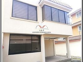 3 Bedroom House for sale in Conocoto, Pichincha, Conocoto