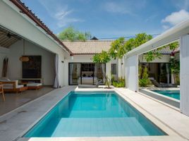 6 Habitación Villa en venta en Double Six Beach, Kuta, Kuta