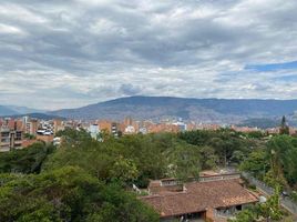 3 Bedroom Apartment for sale in Bare Foot Park (Parque de los Pies Descalzos), Medellin, Medellin