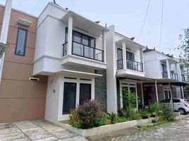 3 Bedroom Villa for sale in Bogor, West Jawa, Sawangan, Bogor