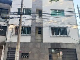 알바로 오레곤, 멕시코 시티PropertyTypeNameBedroom, 알바로 오레곤