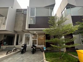 4 Kamar Rumah for sale in Pondokgede, Bekasi, Pondokgede