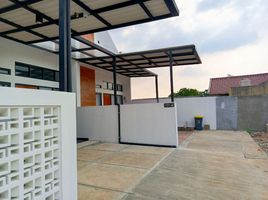 2 침실 주택을(를) Bekasi Barat, 베카시에서 판매합니다., Bekasi Barat