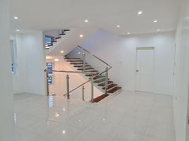 Maison 8 chambre à vendre à Muntinlupa City, Metro Manila, Muntinlupa City
