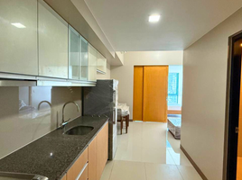 1 Bedroom Apartment for sale in Uptown Mall - Uptown Bonifacio, Makati City, Makati City