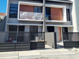 5 chambre Maison for sale in Sukolilo, Surabaya, Sukolilo