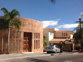 5 Habitación Casa en venta en Zapopan, Jalisco, Zapopan