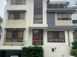 4 Bedroom House for rent in Manila International Airport LRT-1, Pasay City, Taguig City