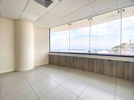 43 m² Office for rent in Ecuador, Guayaquil, Guayaquil, Guayas, Ecuador