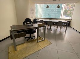 43 m² Office for rent in Ecuador, Guayaquil, Guayaquil, Guayas, Ecuador