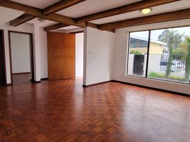 4 Bedroom House for sale in Nayon, Quito, Nayon