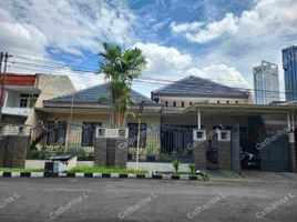 4 Bedroom House for sale in East Jawa, Dukuhpakis, Surabaya, East Jawa