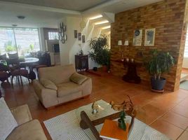 3 Bedroom House for sale in Tumbaco, Pichincha, Tumbaco