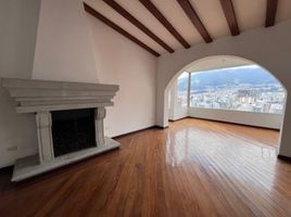 4 Bedroom Apartment for sale in Basilica of the National Vow, Quito, Quito, Quito