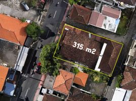 6 Bedroom House for sale in Kereneng Night Market, Denpasar Timur, Denpasar Timur