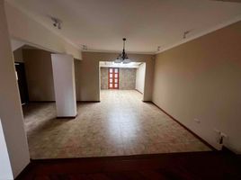 5 Habitación Villa en venta en Calderón Park, Cuenca, Cuenca, Cuenca