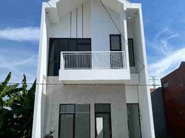 4 Bedroom House for sale in East Jawa, Buduran, Sidoarjo, East Jawa