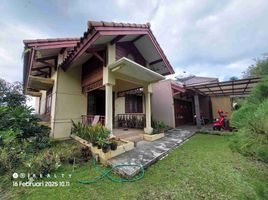 5 Kamar Rumah for sale in Cidadap, Bandung, Cidadap