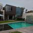 7 Bedroom House for sale in Lima Lima, Chorrillos