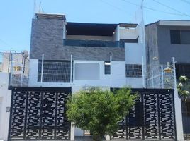 Maison 4 chambre à vendre à Guadalajara, Jalisco, Guadalajara