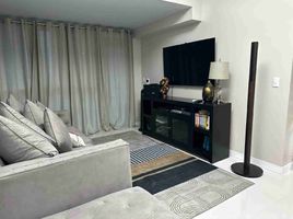 2 Bedroom Apartment for sale in Uptown Mall - Uptown Bonifacio, Makati City, Makati City