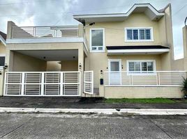 4 Bedroom House for sale in Laguna, Calabarzon, Santa Rosa City, Laguna