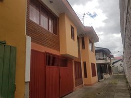 4 Habitación Villa en venta en Calderón Park, Cuenca, Cuenca, Cuenca