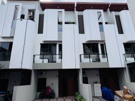 3 Bedroom Townhouse for sale in Medistra Hospital, Mampang Prapatan, Pasar Minggu