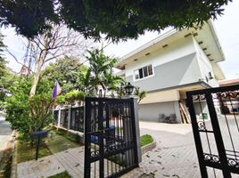 7 Bedroom Villa for rent at Dasmariñas Village, Makati City